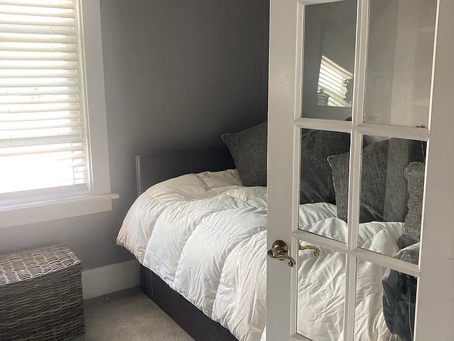 462 Taunton Place unit 462 Taunton Pl, Buffalo, NY 14216 - photo 5