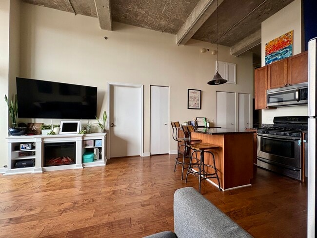 master bed entry and pantry