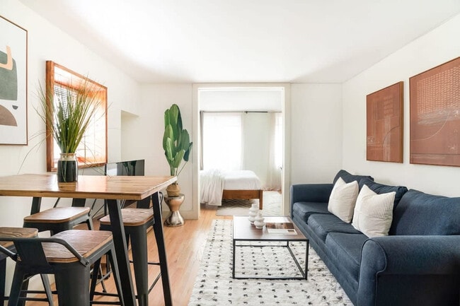 244 E 75th St unit FL3-ID1021831P, New York, NY 10021 - photo 4