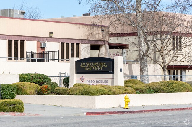 Paso Robles High School.