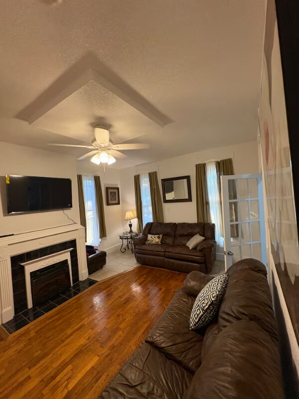 1016 NE Quincy St, Topeka, KS 66608 - photo 5