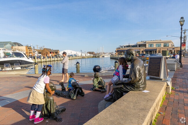 Downtown Annapolis is a historic city with many shops, events, and tourism.