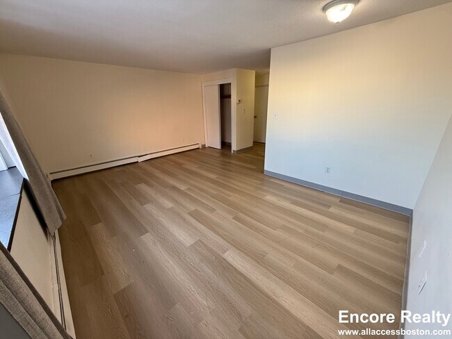 10 Riverside St unit 2, Watertown, MA 02472 - photo 4