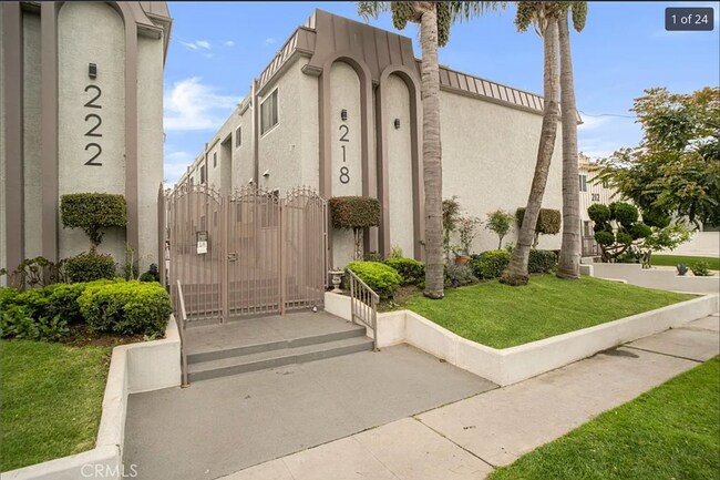218 E Tamarack Ave unit 5, Inglewood, CA 90301 - photo 2
