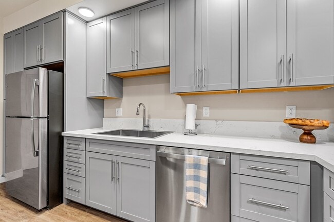 WELCOME TO 1965 MOUNTAIN VIEW, Flagstaff, AZ 86004 - photo 4