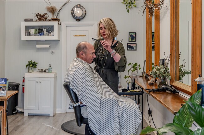 You will get an excellent haircut and service by visiting Main Street Barber in Deep River, CT.