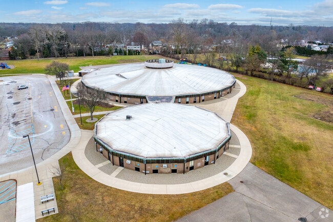 Cass Elementary School is where students achieve to their full potential.