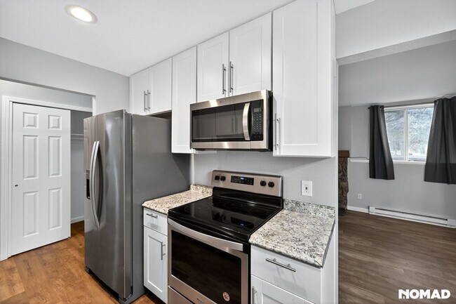 17403 E Mansfield Ave, Aurora, CO 80013 - photo 3