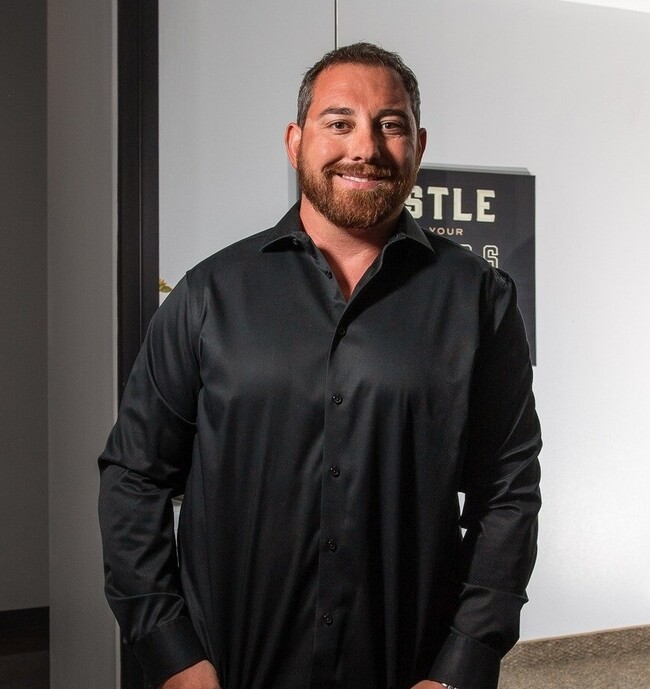 Agent Photo