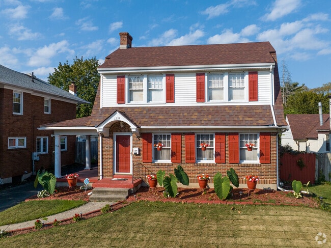 A well, landscaped restored home found in Mount Vernon.