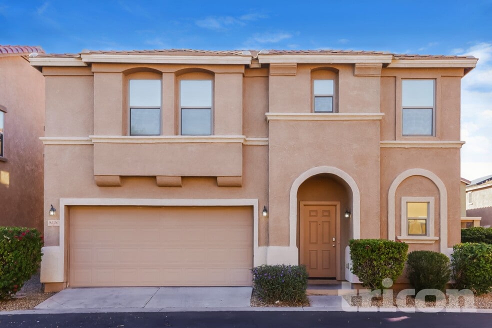 9526 N 81st Dr, Peoria, AZ 85345 - photo 1