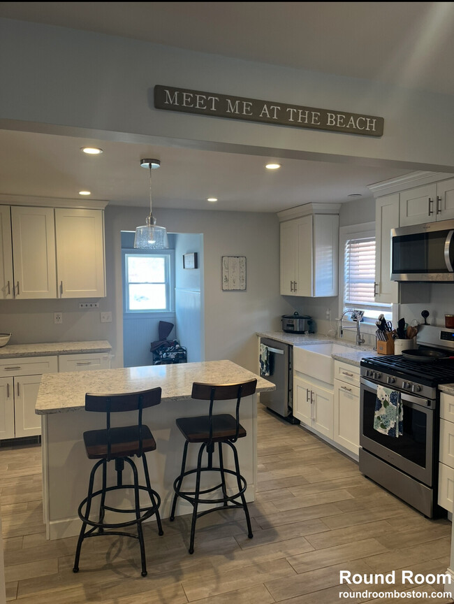 19 Ellison Ave Unit 1, Boston, MA 02126
