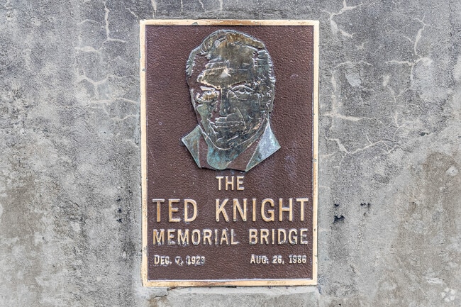 Plymouth is the hometown of actor Ted Knight, famous for roles in the Mary Tyler Moore Show and Caddyshack.