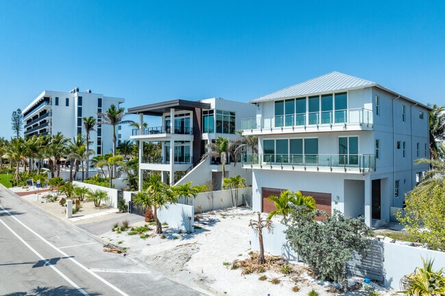 Many homes in Lido Key have the 1st floor as garages in preparation for flooding storms.