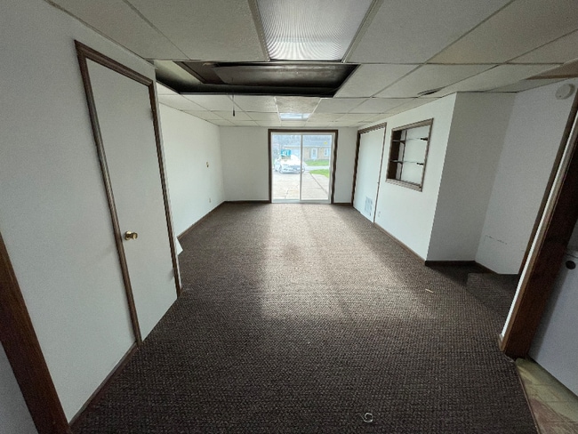 3824 15th Street B, Moline, IL 61265 - photo 7