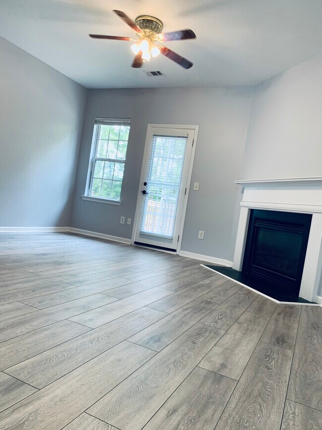 3194 Mill Springs Cir, Buford, GA 30519 - photo 7