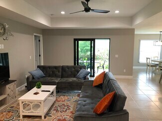 7169 Regina Dr, Englewood, FL 34224