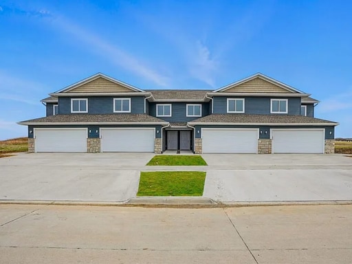 2006 Croell Ave, Tiffin, IA 52340 - photo 1