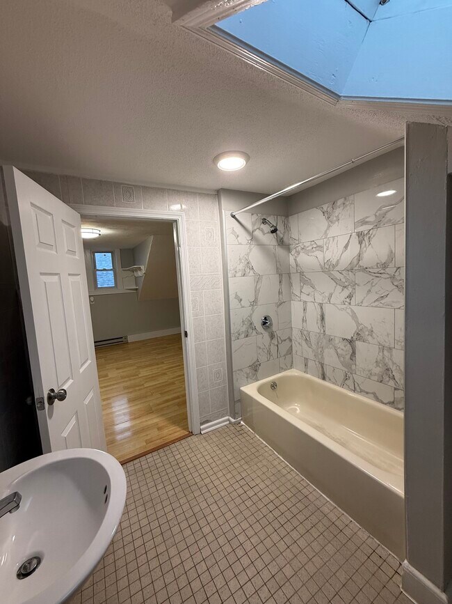 101 Vandewater St unit 3, Providence, RI 02908 - photo 6