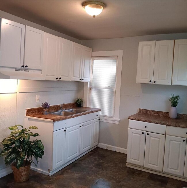 6342 Lena Ave, Jennings, MO 63136