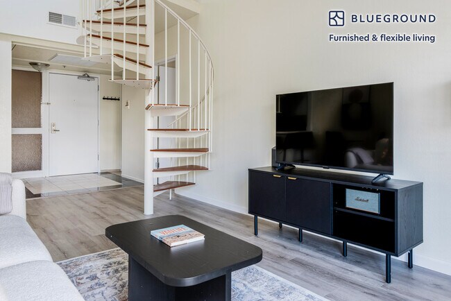 345 Sheridan Ave unit FL4-ID2016, Palo Alto, CA 94306 - photo 5