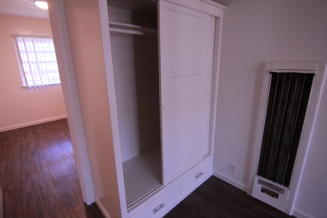 1249 N Edgemont St unit 4, Los Angeles, CA 90029 - photo 6