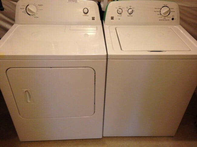 21215 Fairhunt Dr unit Single Home Basement, Ashburn, VA 20148 - photo 5