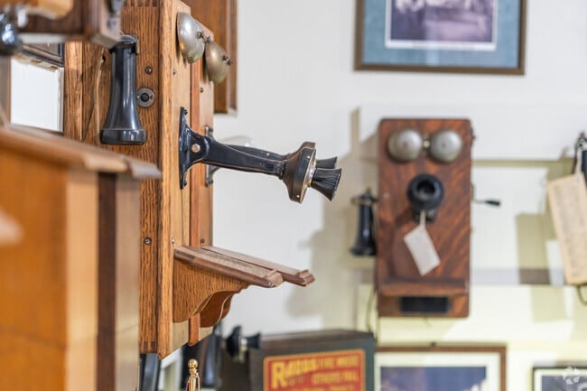 Kishwaukee Valley Heritage Society preserves local artifacts and stories.