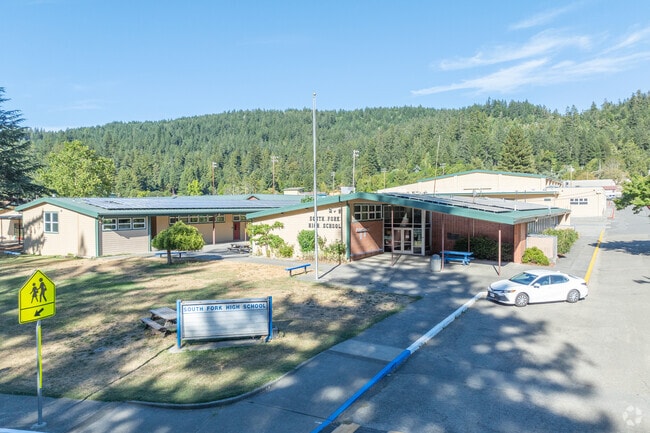 Attend South Fork High School/Miranda Junior High School near Redway.