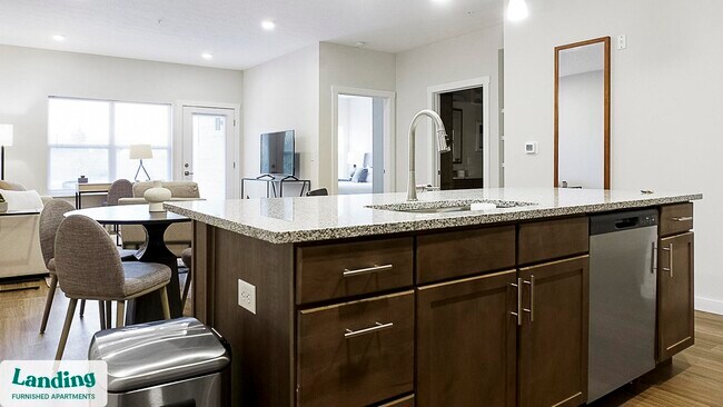 9906 Runway Dr unit 2549-208, Indianapolis, IN 46234 - photo 6