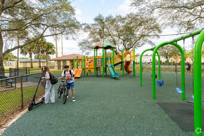 The Lions Park is situated just a few steps away from Hunt Elementary School at The Dells.