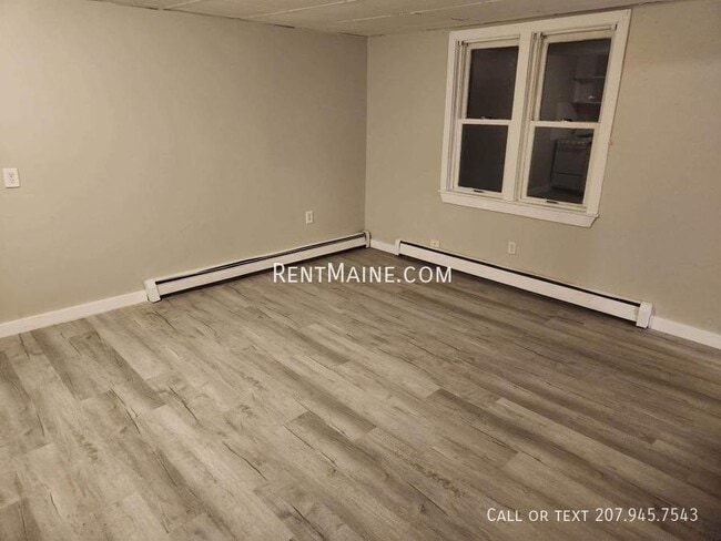 123 Union St unit 3, Brewer, ME 04412 - photo 2