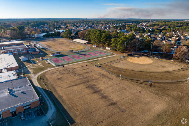 Seventy-First High School, Fayetteville NC Rankings & Reviews - Homes.com