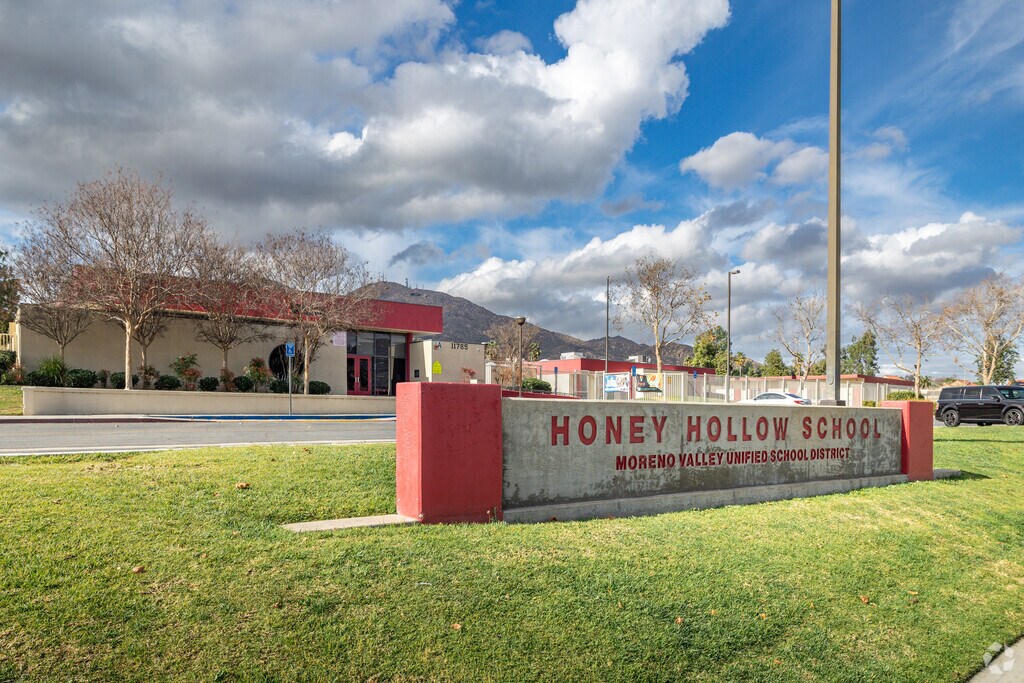 Educational opportunities abound at Honey Hollow Elementary School in Moreno Valley.