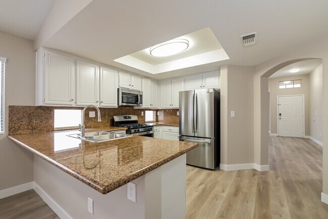 4421 La Lima Ct, Las Vegas, NV 89130 - photo 7