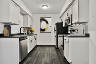 15909 W Dodge Rd, Omaha, NE 68118