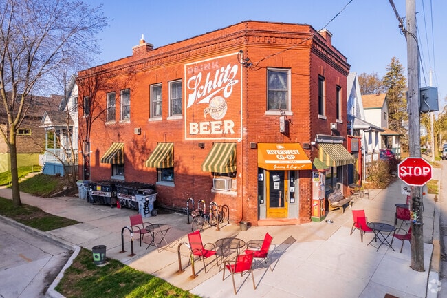 Many cafes are available in Riverwest such as the Riverwest Co-Op café.