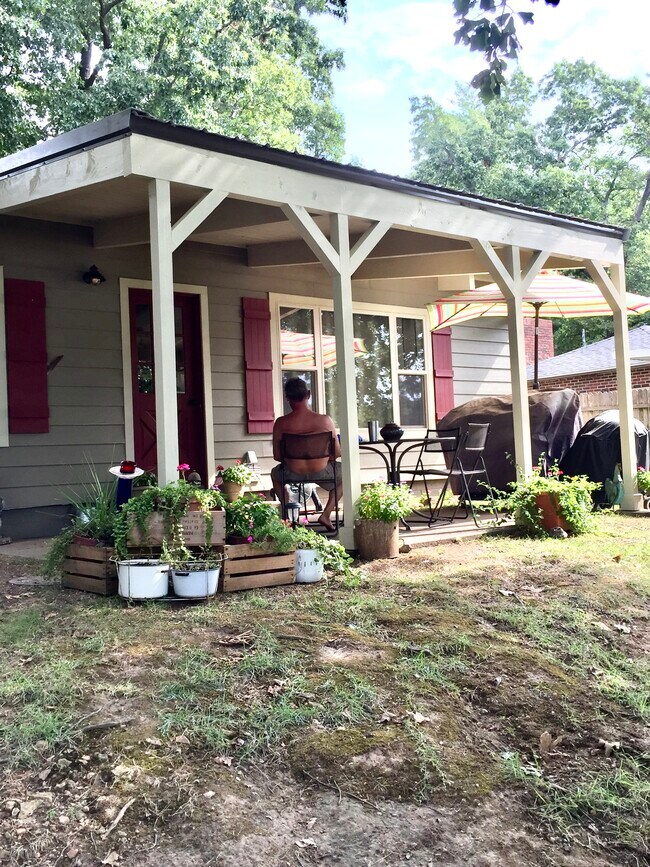 1114 W 17th St, Grove, OK 74344 - photo 2