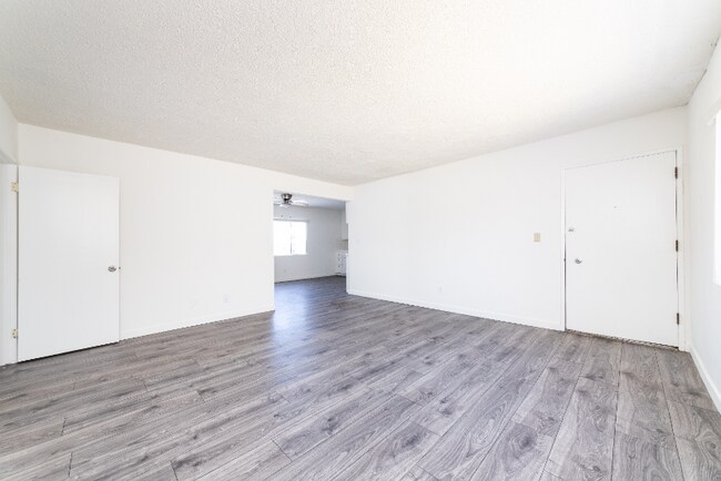 410 W Regent St unit 9, Inglewood, CA 90301 - photo 5