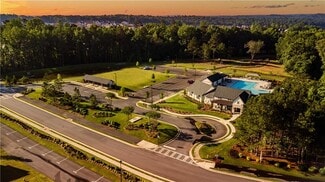 837 Crystal Lake Pkwy, Hoschton, GA 30548