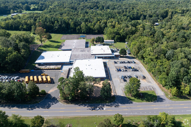 Grady Brown Elementary School serves grade(s) PK, K-5 in the Orange County School District.