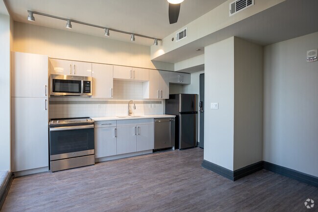 Merchants Plaza, Mobile, AL 36602 - photo 4