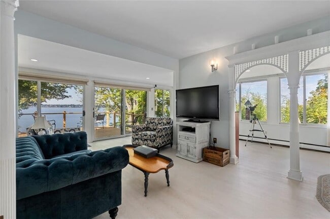 2 Narragansett Ave, Riverside, RI 02915 - photo 4