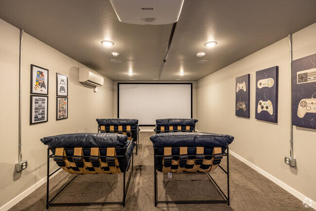Gaming Lounge