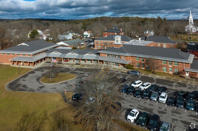 Hubbardston Center School the Enrollment is 305. Grades Served. PK - 05.