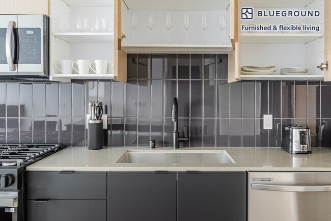 350 Chastain Place unit FL4-ID2056, Santa Clara, CA 95050 - photo 6