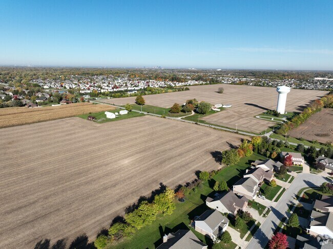 The Galludet area in Indianapolis has a rural feel yet is only twenty minutes from Downtown.