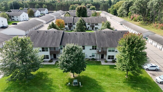River View Apartments, Stevens Point, WI 54481 - photo 4