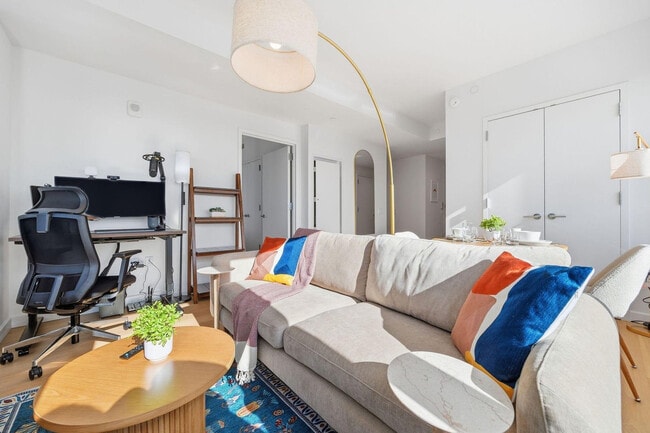 16 Dupont St unit FL22-ID1355919P, Brooklyn, NY 11222 - photo 4