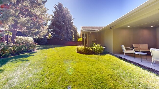 4010 S Holly St, Englewood, CO 80111 - photo 3